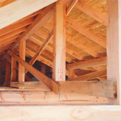 木造軸組住宅の小屋組